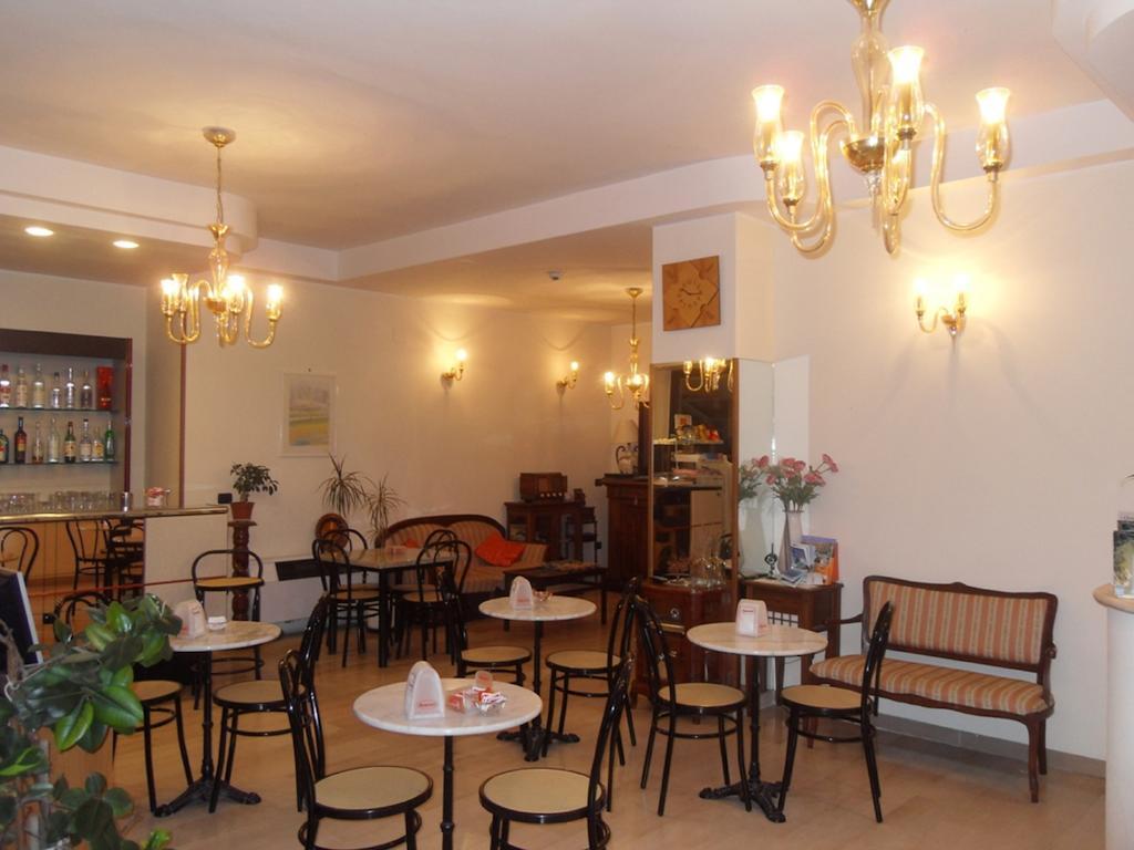 Hotel Ferrara San Benedetto del Tronto Eksteriør bilde
