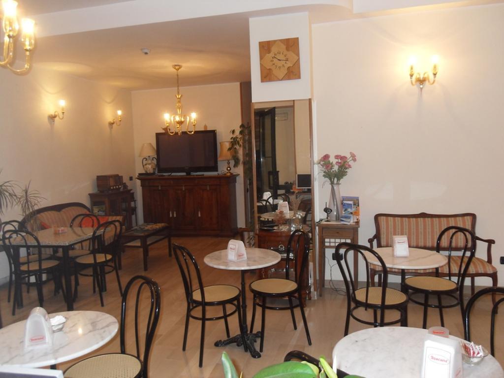 Hotel Ferrara San Benedetto del Tronto Eksteriør bilde