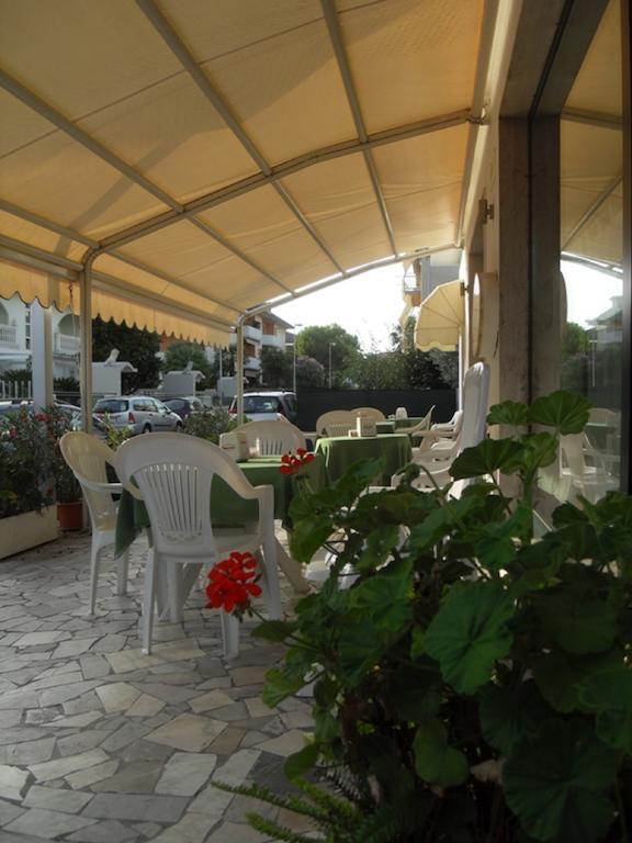 Hotel Ferrara San Benedetto del Tronto Eksteriør bilde