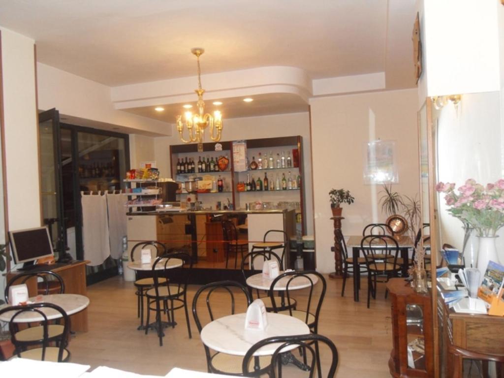 Hotel Ferrara San Benedetto del Tronto Eksteriør bilde